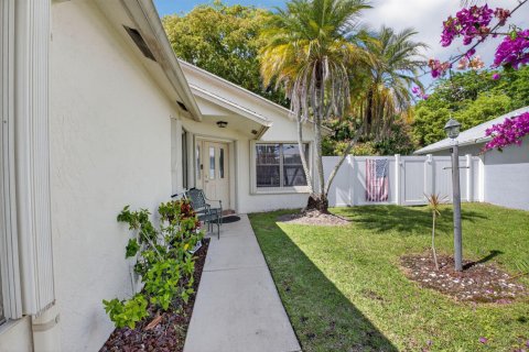 Villa ou maison à vendre à Boca Raton, Floride: 3 chambres, 156.91 m2 № 2189243 - photo 3