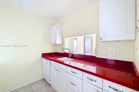 Condominio en venta en Pompano Beach, Florida, 1 dormitorio, 58.53 m2 № 2049803 - foto 8