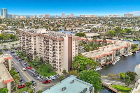 Condominio en venta en Pompano Beach, Florida, 1 dormitorio, 58.53 m2 № 2049803 - foto 14