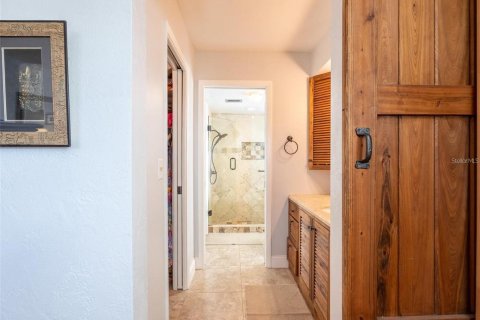 House in Venice, Florida 2 bedrooms, 157.75 sq.m. № 1723745 - photo 24