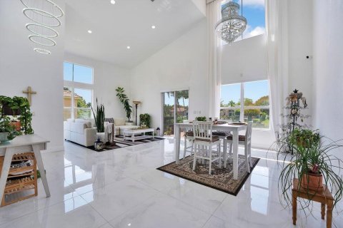 Villa ou maison à vendre à Miramar, Floride: 6 chambres, 322.37 m2 № 2087456 - photo 5