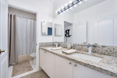 Villa ou maison à vendre à Miramar, Floride: 6 chambres, 322.37 m2 № 2087456 - photo 16
