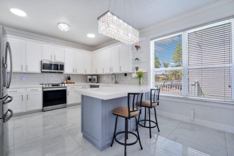 Villa ou maison à vendre à Miramar, Floride: 6 chambres, 322.37 m2 № 2087456 - photo 7