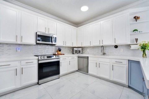 Villa ou maison à vendre à Miramar, Floride: 6 chambres, 322.37 m2 № 2087456 - photo 8