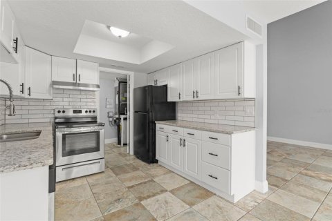 Condo in Altamonte Springs, Florida, 1 bedroom  № 1886304 - photo 10