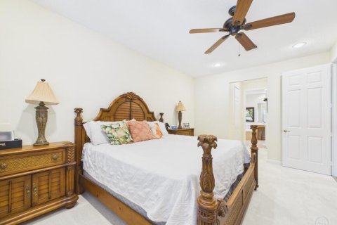Casa en venta en Port St. Lucie, Florida, 3 dormitorios, 206.61 m2 № 2307695 - foto 18