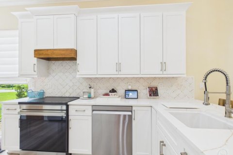 Casa en venta en Port St. Lucie, Florida, 3 dormitorios, 206.61 m2 № 2307695 - foto 8