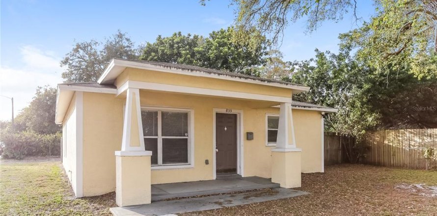 Villa ou maison à Saint Petersburg, Floride 3 chambres, 111.48 m2 № 1749601