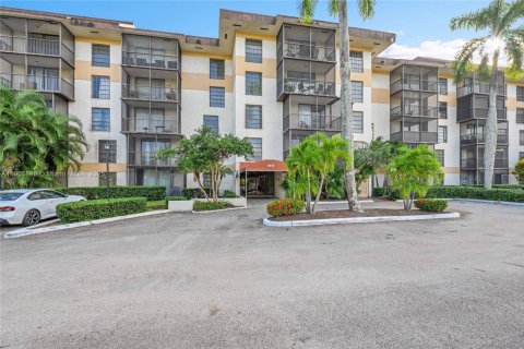 Купить кондоминиум в Лодерхилл, Флорида 3 спальни, 141.77м2, № 1965043 - фото 23