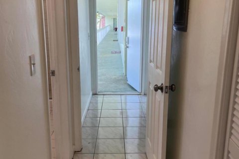 Condo in Boynton Beach, Florida, 2 bedrooms № 2195043 - photo 7