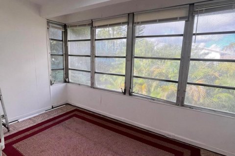 Condo in Boynton Beach, Florida, 2 bedrooms № 2195043 - photo 16