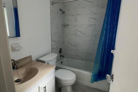 Condo in Boynton Beach, Florida, 2 bedrooms № 2195043 - photo 19