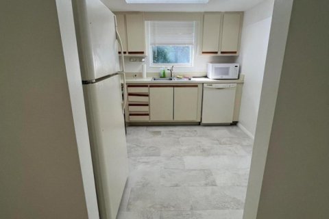 Condo in Boynton Beach, Florida, 2 bedrooms № 2195043 - photo 22