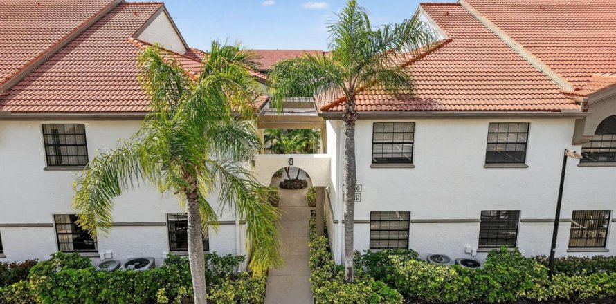 Condominio en Boynton Beach, Florida, 3 dormitorios № 2261107