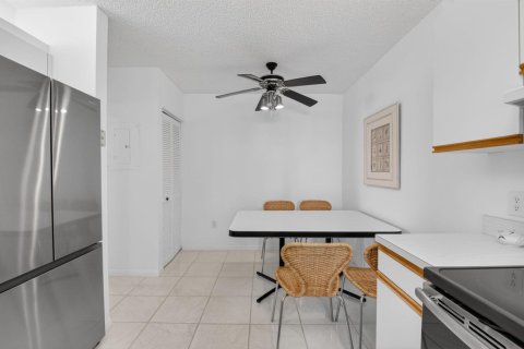 Condominio en venta en Boynton Beach, Florida, 3 dormitorios, 146.6 m2 № 2261107 - foto 14