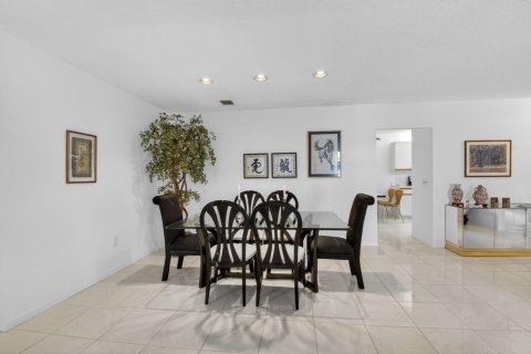 Condominio en venta en Boynton Beach, Florida, 3 dormitorios, 146.6 m2 № 2261107 - foto 8