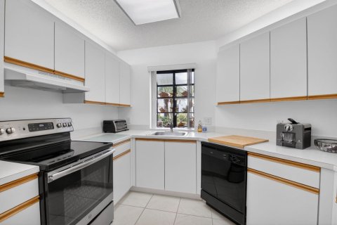 Condominio en venta en Boynton Beach, Florida, 3 dormitorios, 146.6 m2 № 2261107 - foto 13