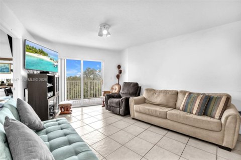 Condominio en venta en Miami, Florida, 2 dormitorios, 85.84 m2 № 2002103 - foto 3