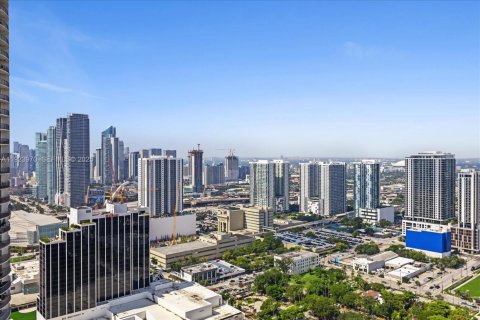 Copropriété à louer à Miami, Floride: 1 chambre, 71.16 m2 № 1987948 - photo 21