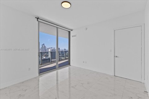 Copropriété à louer à Miami, Floride: 1 chambre, 71.16 m2 № 1987948 - photo 17