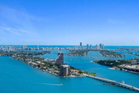 Copropriété à louer à Miami, Floride: 1 chambre, 71.16 m2 № 1987948 - photo 2