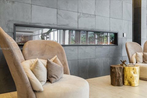 Copropriété à louer à Miami, Floride: 1 chambre, 71.16 m2 № 1987948 - photo 30