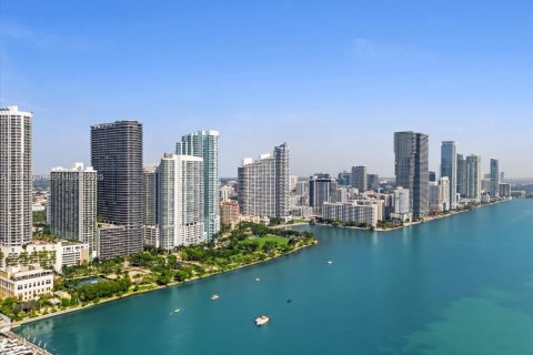 Copropriété à louer à Miami, Floride: 1 chambre, 71.16 m2 № 1987948 - photo 3