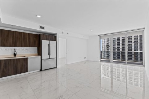 Copropriété à louer à Miami, Floride: 1 chambre, 71.16 m2 № 1987948 - photo 14