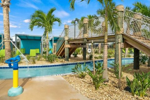 Casa en venta en Kissimmee, Florida, 5 dormitorios, 278.34 m2 № 1853024 - foto 14