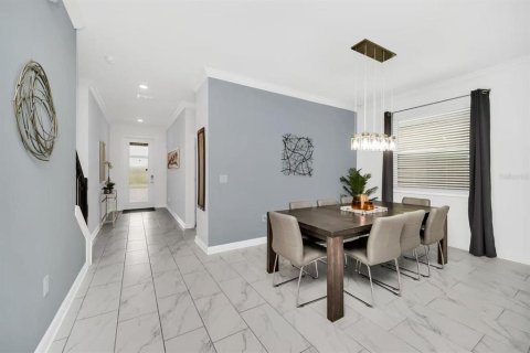 Casa en venta en Kissimmee, Florida, 5 dormitorios, 278.34 m2 № 1853024 - foto 23