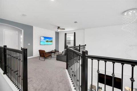 Casa en venta en Kissimmee, Florida, 5 dormitorios, 278.34 m2 № 1853024 - foto 30