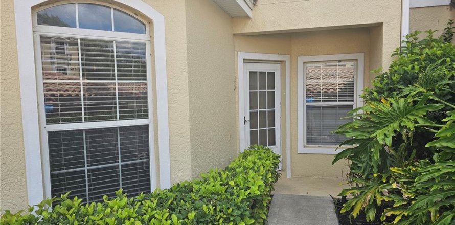 Condo in Altamonte Springs, Florida, 2 bedrooms № 2167373
