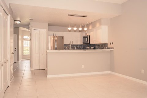 Condo in Altamonte Springs, Florida, 2 bedrooms № 2167373 - photo 19