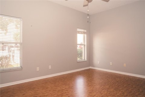 Condo in Altamonte Springs, Florida, 2 bedrooms № 2167373 - photo 21