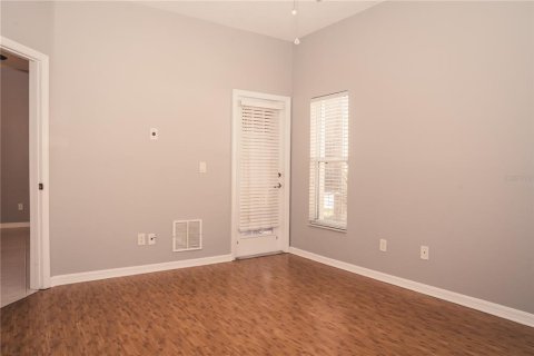 Condo in Altamonte Springs, Florida, 2 bedrooms № 2167373 - photo 22