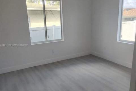 Купить виллу или дом в Вест-Парк, Флорида 4 спальни, № 1970432 - фото 6