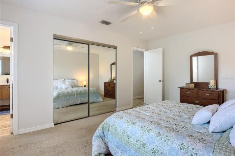 Condo in Holly Hill, Florida, 2 bedrooms № 2199134 - photo 16