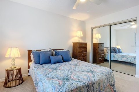 Condo in Holly Hill, Florida, 2 bedrooms № 2199134 - photo 19