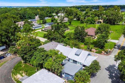 Commercial property in Mount Dora, Florida 9 bedrooms, 378.3 sq.m. № 2391513 - photo 3