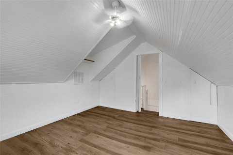 Commercial property in Mount Dora, Florida 9 bedrooms, 378.3 sq.m. № 2391513 - photo 20