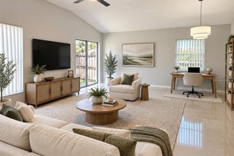 Villa ou maison à vendre à Palm Harbor, Floride: 2 chambres, 107.21 m2 № 2284823 - photo 3