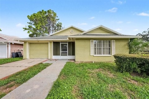 Villa ou maison à vendre à Palm Harbor, Floride: 2 chambres, 107.21 m2 № 2284823 - photo 6