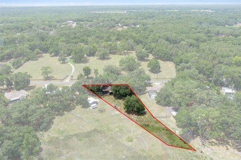 House in Inverness, Florida 3 bedrooms, 167.41 sq.m. № 1649507 - photo 2