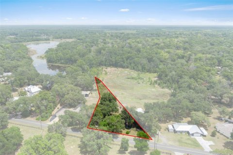 House in Inverness, Florida 3 bedrooms, 167.41 sq.m. № 1649507 - photo 23