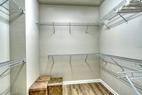 Villa ou maison à louer à Bradenton, Floride: 2 chambres, 125.23 m2 № 1298426 - photo 30