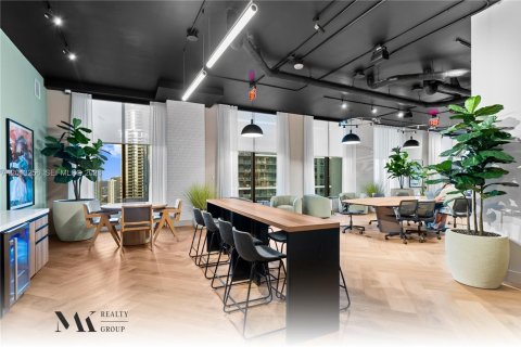 Condominio en alquiler en Miami, Florida, 38.28 m2 № 2076342 - foto 25