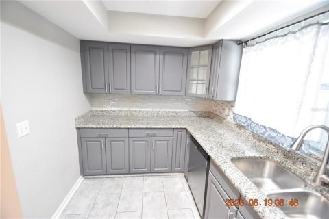 Villa ou maison à louer à Largo, Floride: 3 chambres, 228.63 m2 № 2197108 - photo 15