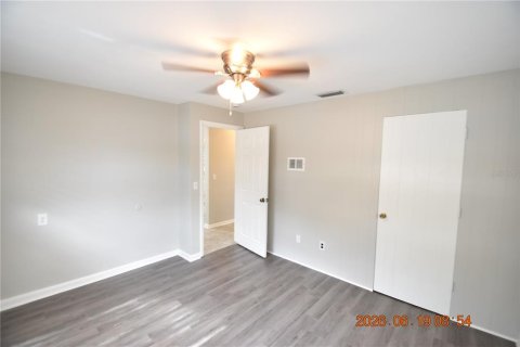 Villa ou maison à louer à Largo, Floride: 3 chambres, 228.63 m2 № 2197108 - photo 30