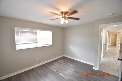 Villa ou maison à louer à Largo, Floride: 3 chambres, 228.63 m2 № 2197108 - photo 29