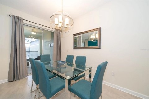 Adosado en venta en Kissimmee, Florida, 4 dormitorios, 177.81 m2 № 1909609 - foto 5